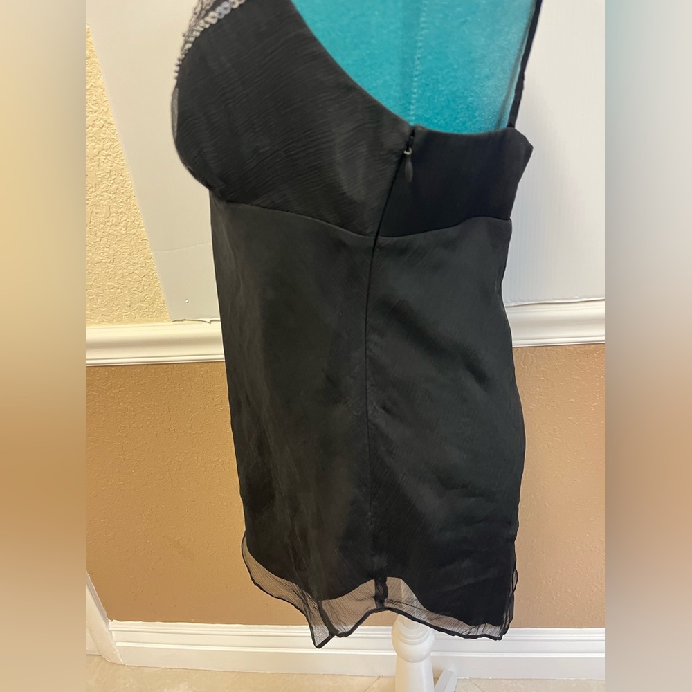 Laundry by Shelli Segal 100% Silk Black Handkerchief Hem Cami Top Size M - Picture 4 of 9